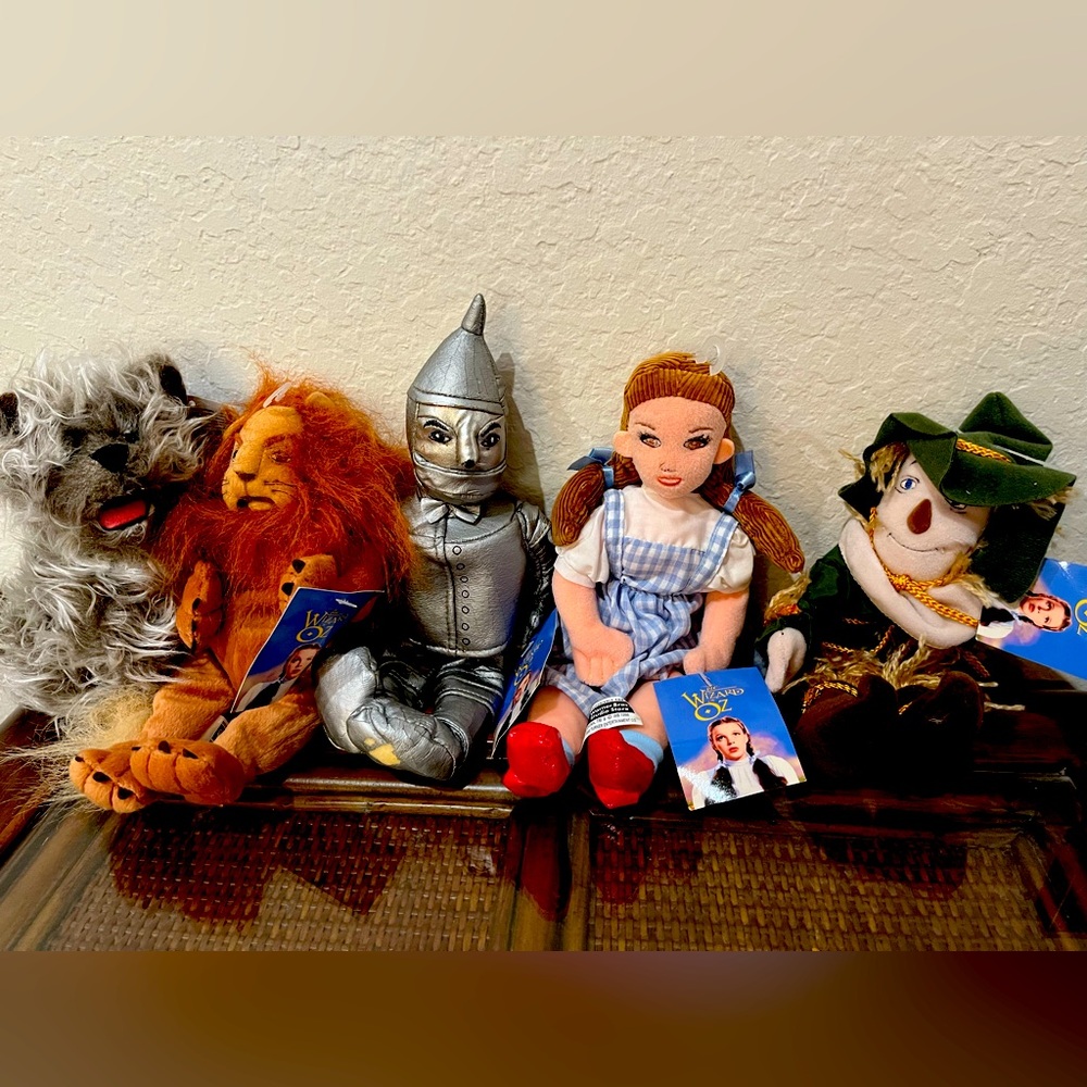 1998 Warner Bros Wizard of Oz 10 inch doll collection